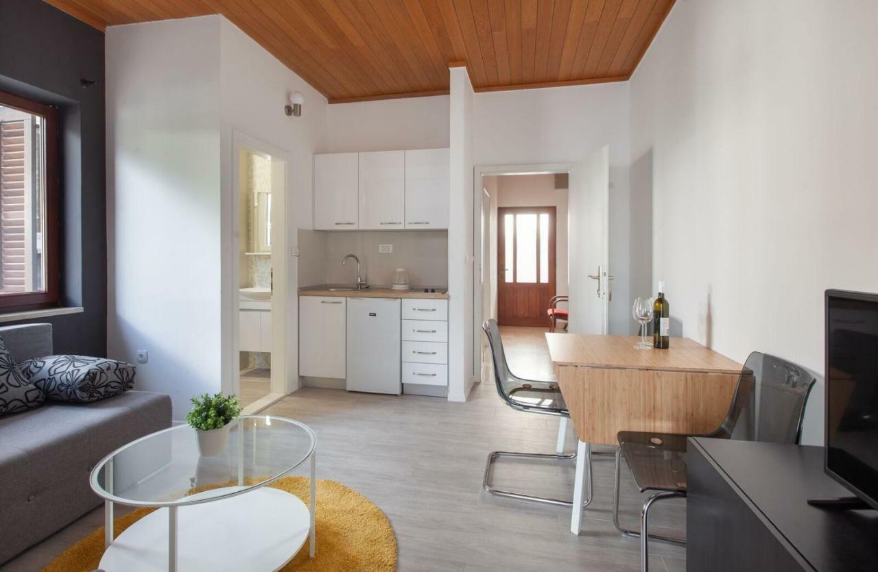 Apartments Agneza Tučepi Eksteriør bilde